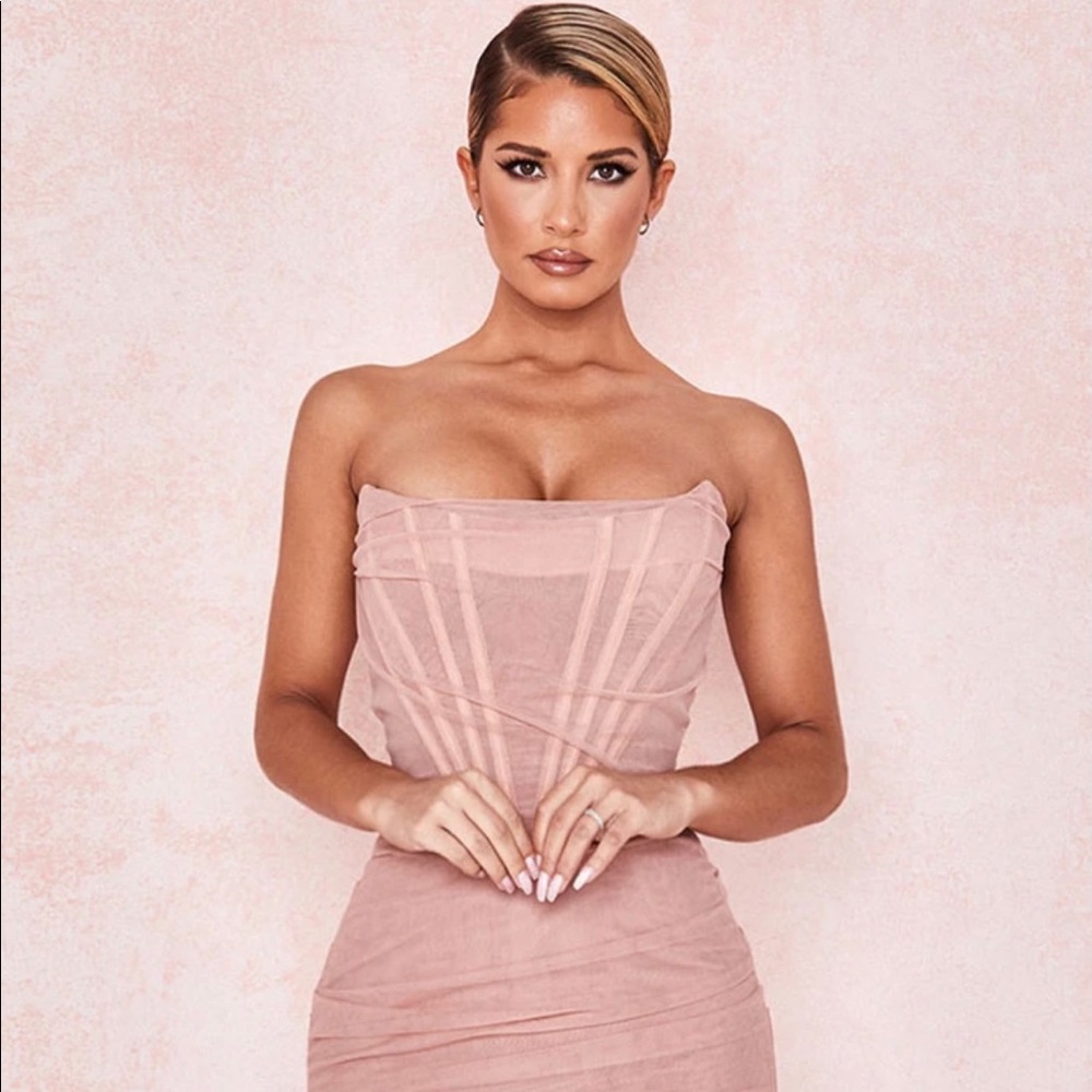 ~Pristine Prominence:Pink Corset Pencil Dress~ - Picture 9 of 16